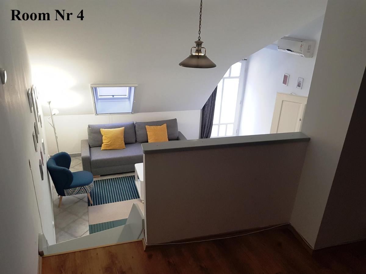 Zoli Apartmanok-Zoli Koelcsey 19 Villa Hajdúszoboszló Exterior foto